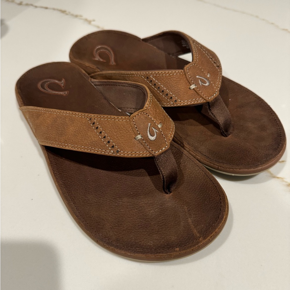 Olukai Men’s Flip Flops